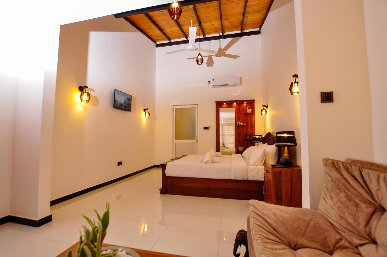 Sachinro Hotel Mirissa Extérieur photo