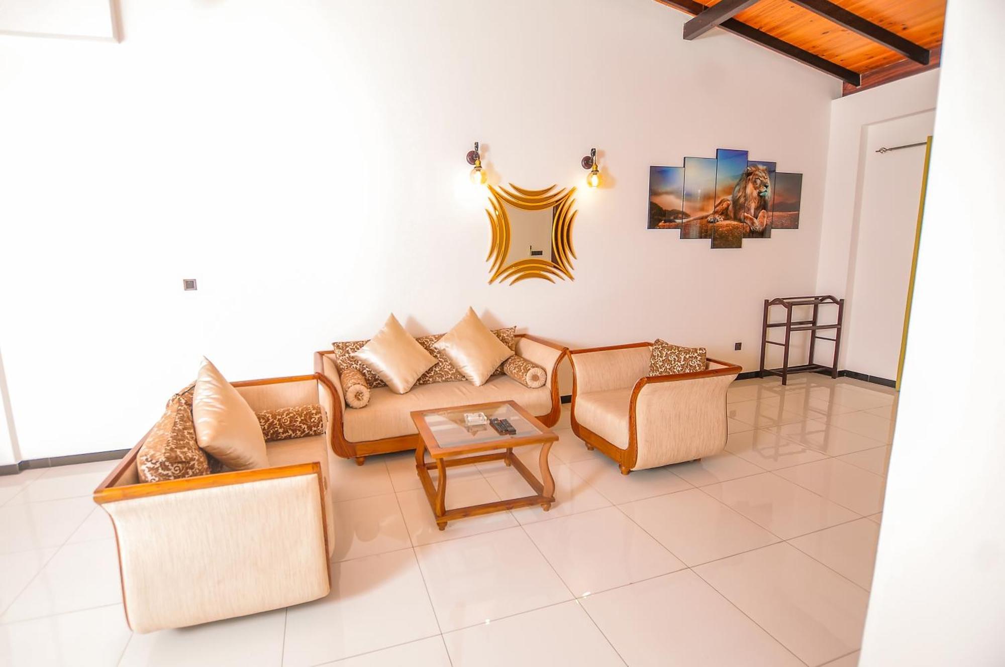 Sachinro Hotel Mirissa Extérieur photo